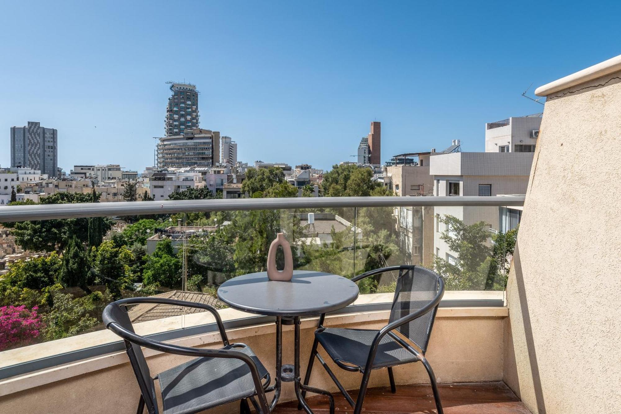 Modern & Sunny 1 Bdr W Balcony And Parking Daire Tel Aviv Dış mekan fotoğraf