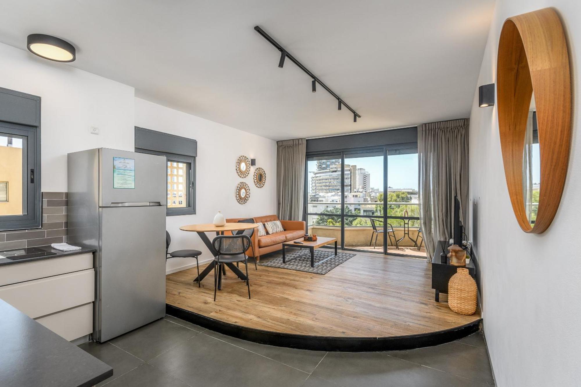 Modern & Sunny 1 Bdr W Balcony And Parking Daire Tel Aviv Dış mekan fotoğraf